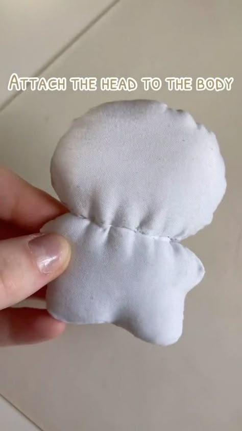 Part 2: character plush tutorial - - - #tutorial #plush #anime #seraphofthend #owarinoseraph #art #artist #plushietutorial #mikaelahyakuya #yuichirohyakuya #ashuramaru #asheratepes #sunflowerfrogs Fabric Plushies Diy, How To Make Plushies Tutorials, How To Make Your Own Plushie, Plushie Ideas Sewing, Sewing A Stuffed Animal, Cute Diy Stuffed Animals, Plush Ideas Diy, How To Make Plushies Diy, How To Sew Plushies