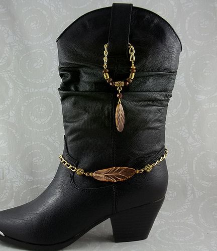 Feather Boot Jewelry Boot Jewelry Diy Ideas, Boot Chains, Bota Country, Boot Bracelet, Boot Bling, Best Jewelry Stores, Boot Straps, Estilo Country, Bling Shoes