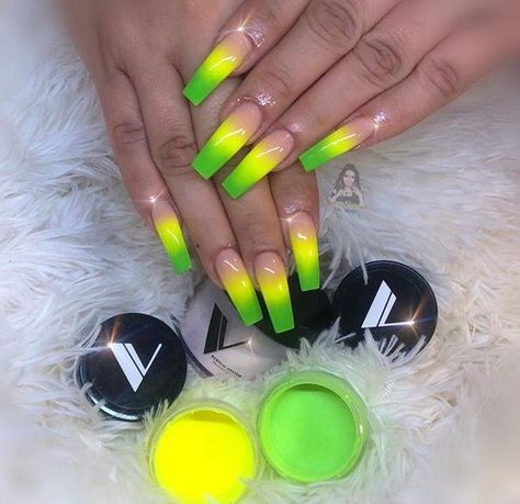 Jamaica Theme Nails, Jamaican Color Nails, Color Acrylic Nails Powder, Jamaica Nail Ideas, Nails For Jamaica Vacation, Jamaica Nails Vacations, Jamaica Inspired Nails, Jamaica Nail Designs, Jamaican Nail Designs