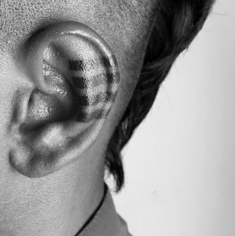 Four Solid Black Ink Lines Guys Ear Tattoos Ear Tattoo Men, Tattoo Designs For Guys, Inner Ear Tattoo, Rib Tattoos For Guys, Small Couple Tattoos, Ear Tattoos, Shape Tattoo, Music Tattoo Designs, Small Tattoos With Meaning