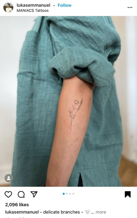 Fineline Flower Tattoo Sleeve, Fine Line Flower Tattoo With Stem Writing, Simple Flower Tattoo Placement, Floral Tattoo Ribcage, Homesteading Tattoo, Pretty Fine Line Tattoo, Single Wildflower Tattoo, Floral Tattoo Fine Line, Delicate Wildflower Tattoo