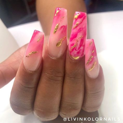 Acrylic Nail Designs Marble Pink, Hot Pink Marble Nails, French Tip Overlay, Mama Nails, Pink Marble Nails, Glitter Gel Nail Designs, Valentines Day Nail, Valentine Nail, Marble Nail Designs