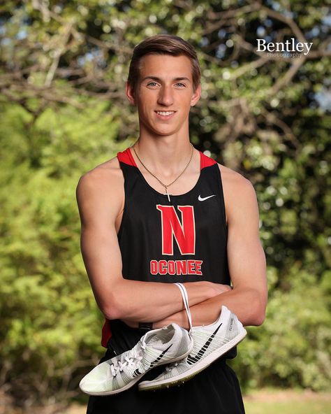 Senior Portrait / Photo / Picture Idea - Track - Cross Country Senior Picture Ideas For Guys Track Cross Country, Senior Photos Cross Country, Senior Picture Cross Country, Cross Country Senior Pictures, Track Senior Pictures, High School Pictures, Country Senior Pictures, Senior Pictures Boys, Pics Ideas