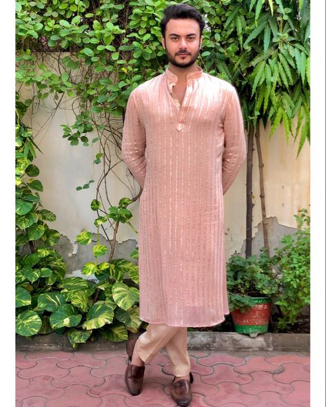 Men's latest kurta design, male model, men's fashion, design 2021 Pastel Kurtas For Men, Pastel Colour Kurta For Men, Kurta Colour For Men, Sequence Kurta For Men, Pastel Kurta Men, Men Ethnic Wear India, Kurta Design For Men, Pitch Colour, Latest Kurta Designs