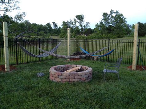 Hammock Stand Diy, Hammock Ideas, Patio Seating Area, Backyard Hammock, Backyard Playhouse, Cozy Backyard, Outdoor Hammock, Summer Backyard, Summer Patio