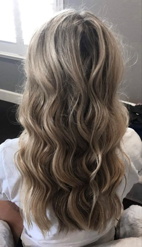 curling wand curls with straight ends and teased crown Curled Hair With A Wand, Curls Straight Ends, Hair Curled With Wand, Teased Prom Hair, Curly Hair With Straight Ends, Curly Hair Wand, Curled Hair Inspiration, Curled Hair With Straight Ends, Curled Hair Straight Ends