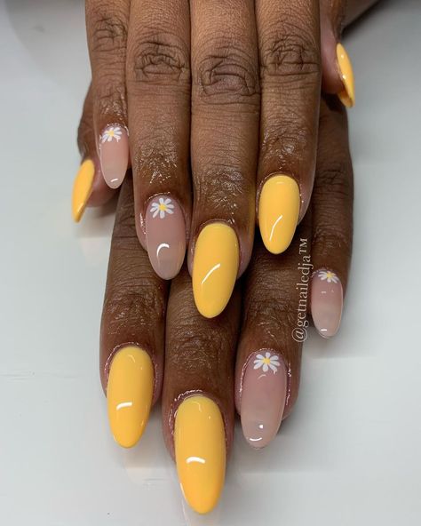 Get Nailed Ja™ 🇯🇲 on Instagram: “Honey yellow + daisy accents 😍 Peep those cuticles 👀😍 [gel-x full set + 25-30 min nail art] To book your appointments, send a WhatsApp…” Yellow Daisy Nail Art, Full Set Designs Nails, Yellow Holiday Nails, Cute Nails Yellow, Yellow Wedding Nails, Yellow Oval Nails, Nails With Accent Finger, Honey Nails Design, Golden Yellow Nails