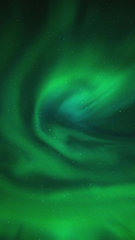 Green Aurora Wallpaper, Brick Wallpaper Iphone, Aurora Borealis Green, Green Aurora Borealis, Creative Advertising Photography, Dark Green Wallpaper, Purple Aura, Girls Run The World, Green Galaxy