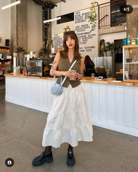 Long Skirt With Button Down Shirt, Long Skirt Vest Outfit, 70s Street Style Vintage Photos, White Midi Skirt Outfit Aesthetic, Float Skirt Outfits, White Peasant Skirt Outfit, Styling White Maxi Skirt, White Tiered Maxi Skirt Outfit, Tiered Skirt Outfit Summer