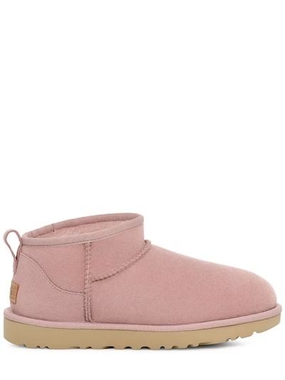 Discover great products at the best prices at Dealmoon. UGG 10mm Classic Ultra Mini shearling boots. Price:$136.00 at LUISAVIAROMA Letter Emoji, Ultra Mini Ugg, Trip Fits, Airport Fit, Best Friends Brother, Ugg Classic Ultra Mini, Pink Clothes, Fall Fashions, Shearling Boots