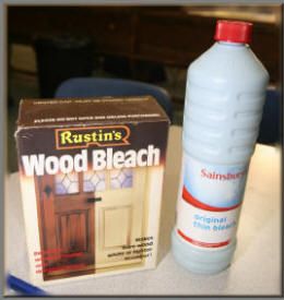 Bleaching veneers Veneer Furniture, Bleached Wood, Furniture Repair, Painted Brick, Old Wood, Soy Sauce Bottle, Wood Veneer, Spray Bottle, Cleaning Supplies