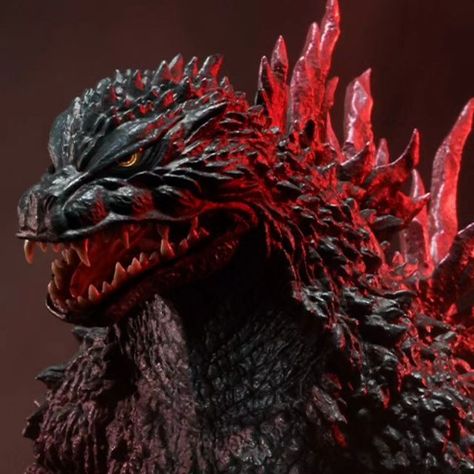 Kaiju News Outlet on Instagram: "A new X-Plus Super Toho 30cm Series Godzilla (1999) has been revealed and will open for pre-orders tomorrow in Japan. The vinyl figure was designed by using scans of the actual suit from "Godzilla 2000: Millennium"" Godzilla 2000 Millennium, Godzilla Suit, Big Monster, Widget Board, Godzilla Wallpaper, Kaiju Art, Kaiju Monsters, Hitman Reborn, Gurren Lagann