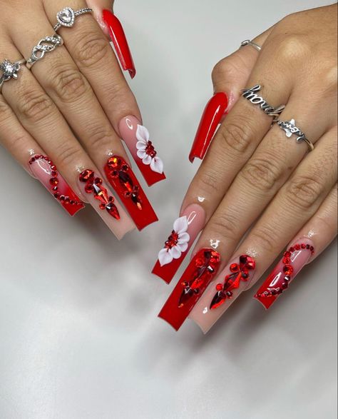 Cute Red Nails, Quince Nails, Long Red Nails, Quinceanera Nails, Long Acrylic Nail, Western Nails, 3d Flower Nails, Black Acrylic Nails, Red Acrylic Nails