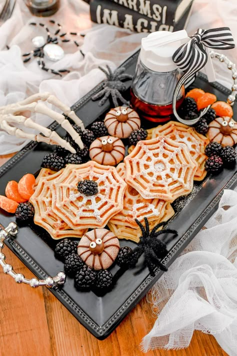 Two Spooky Birthday Food, Halloween Waffle Bar, Gothic Brunch, Halloween Brunch Food, Halloween Brunch Party, Boo Brunch, Spooky Brunch, Spooky Breakfast, Vegas Breakfast