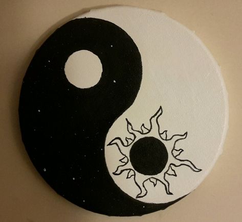 Ying Yang Acrylic Painting, Art Ideas Easy Painting, Yin Yang Acrylic Painting, Painting Ideas On Circle Canvas For Beginners, Yin Yang Painting Ideas, Ying Yang Painting Canvases, Bestie Canvas Painting, Easy Coaster Painting, Yin Yang Painting Canvases