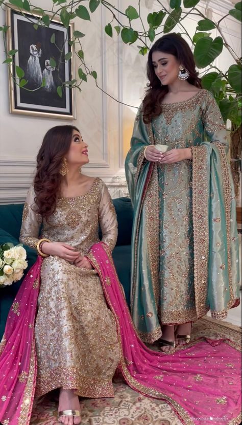 Pakistani Bridal Couture, Brides Sister, Mehendi Outfits, Heavy Dresses, Asian Bridal Dresses, Velvet Dress Designs, Latest Bridal Dresses, Classy Dresses, Stylish Wedding Dresses