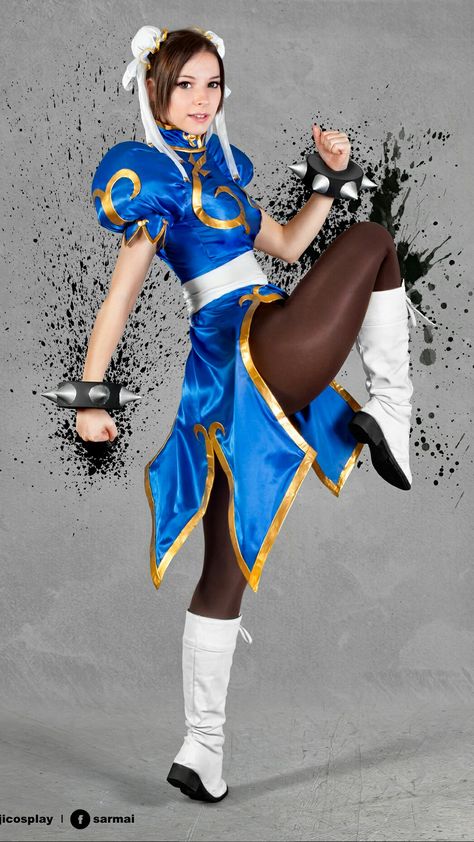 Chun Li cosplay by Enji Night Kasumi Cosplay, Chun Li Costume, Enji Night, Macross Valkyrie, Chun Li Cosplay, Street Fighter Cosplay, Chun Li Street Fighter, Street Fighter Characters, Sucker Punch