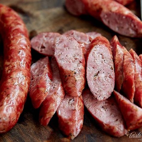 Kielbasa Sausage Recipes, Polish Sausage Recipes, Cured Meat Recipes, Sausage Making Recipes, Homemade Sausage Recipes, Smoked Sausage Recipes, Kielbasa Recipes, Polish Sausage, Kielbasa Sausage