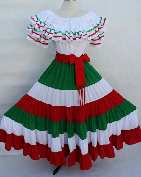 Classic mexican dress Mexico Dress, Mexican Quinceanera Dresses, Traditional Mexican Dress, Mexican Party Theme, Mexican Fashion, Charles Jourdan, Mexican Outfit, Estilo Hippie, Long Sleeve Wedding Dress Lace