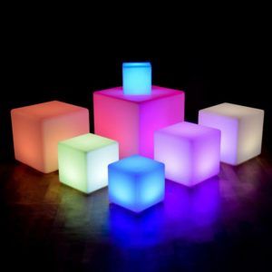 party bar illuminated chair Cube Stool, Cube Decor, Cube Seat, 30th Birthday Ideas For Women, Cube Furniture, Cube Chair, Waterproof Furniture, Neon City, Led Lighting Bedroom