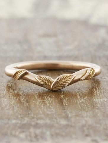 Simple Nature Inspired Engagement Rings, Wedding Rings Nature Inspired, Woodland Engagement Ring, Nature Inspired Wedding Rings, Gold Leaf Wedding Band, Woodland Wedding Ring, Nature Inspired Wedding Bands, Leaf Wedding Ring, Nature Inspired Wedding Ring