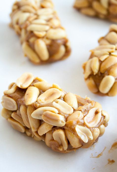 Homemade Payday Bars (vegan, gluten free) - These sweet and salty bars taste just like Payday candy bars, but they're vegan and have only 3 ingredients! #paydaybars #peanutbars #homemadepaydaybars Homemade Pay Day Candy, Homemade Pay Day Bars, Vegan Payday Bar, How To Make Payday Candy Bars, Homemade Payday Bites, Home Made Payday Bars, Copycat Payday Candy Bars, Keto Payday Bars, Pay Day Bars Recipe