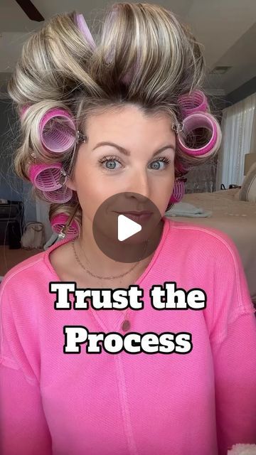 Chelsea Bare on Instagram: "I finally mastered the velcro rollers after months of trying different techniques! Let me know if you want a tutorial for how I do it and what products I use! 💗 #hairtutorial #bighair #blowout #velcrorollers #modelhair #vshair #hairvolume #longhairtutorial #trusttheprocess #beautytips #hairtips #makeuptips" Velcro Rollers Tutorial Long Hair, How To Use Velcro Rollers For Volume, Velcro Rollers Long Hair, How To Use Rollers, How To Use Velcro Rollers, Roller Placement Hair, Big Blowout Hair, Velcro Rollers Tutorial, Hair Rollers Tutorial