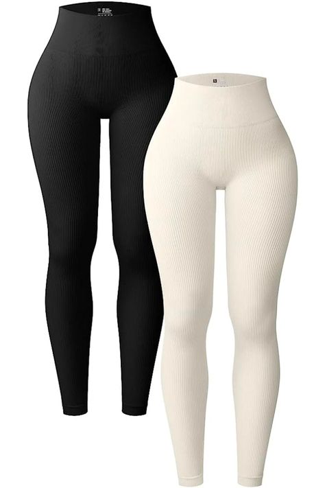 Elastic yoga leggings are very comfortable to wear, designed with tummy control wide waistband contours your curves and shape your body.Ribbed textured non-slip design that can keep it in place when you walk around. Yoga Pants Outfit Fall, Dressing Ikea, Wag Dr, Pants Outfit Fall, High Waist Yoga Pants, Fame Dr, Yoga Pants Outfit, Outfit Fall, Best Leggings