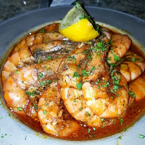 Peel And Eat Shrimp, Barbeque Shrimp, Jumbo Shrimp Recipes, Shrimp Bbq Recipes, Barbecue Shrimp, New Orleans Recipes, New Orleans Style, Cajun Dishes, Bbq Shrimp