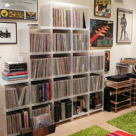 27 Vinyl Record Storage And Shelving Solutions | Cubitec Shelving Lp Regal, Naim Audio, Vinyl Record Room, Record Album Storage, Lp Record Storage, Vinyl Record Shelf, Dj Room, Vinyl Room, Record Room