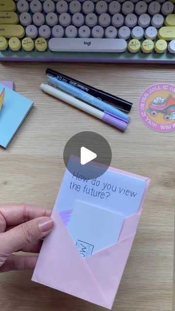 Jw Origami, Envelope Card Design, How To Do A Letter Envelope, Paper Envelope Design, Diy Cute Envelopes, How To Fold A Letter, How Write A Letter, How To Make Little Envelopes, How To Fold An Envelope