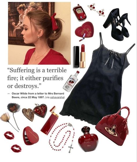 Femme fatale - Aesthetic photos Feminine Dark Outfits, Lana Del Rey Aesthetic Outfits, Red Smoothie, Girl Interrupted, Dark Feminine Aesthetic, Blogger Girl, Feminine Aesthetic, Red Lipstick, Red Aesthetic