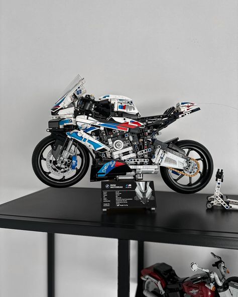 Revved up and ready to roll! 🏍️🔥 From building blocks to this BMW M 1000 RR brilliance. Check out this Lego masterpiece and dive into my roaring car collection at the second photo! #LegoMasterpiece #legobmw #CarCollectionGoals Lego Bmw M1000rr, Lego Car Collection, Car Lego, Lego Room Decor, Lego Room, Lego Cars, Car Collection, Gifts Ideas, Building Blocks