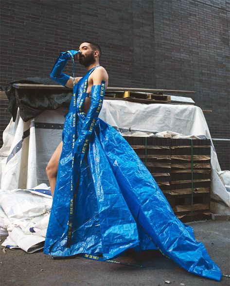 People Are Now Making Clothes Out of IKEA Blue Bags Ikea Outfit, Blue Bag Outfit, Ikea Bags, Ikea Bag, Eurovision Party, Making Clothes, Outfit Png, Taylor Greene, Bag Outfit