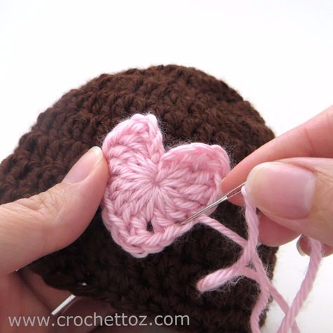 Appliqué Crochet, Crochet Tutorial Pattern, Applique Tutorial, Your Crochet, Sewing Appliques, How To Start Knitting, Bag Ideas, Summer Bag, Basic Crochet Stitches