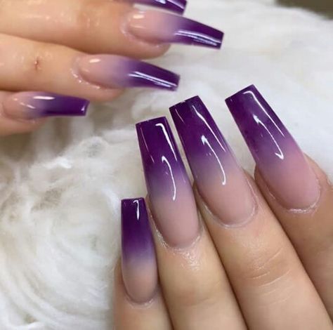 Purple Fade Nails, Dark Purple Nails, Purple Ombre Nails, Unghie Sfumate, Purple Acrylic Nails, Pink Ombre Nails, Purple Nail Designs, Fancy Nails Designs, Ombre Acrylic Nails