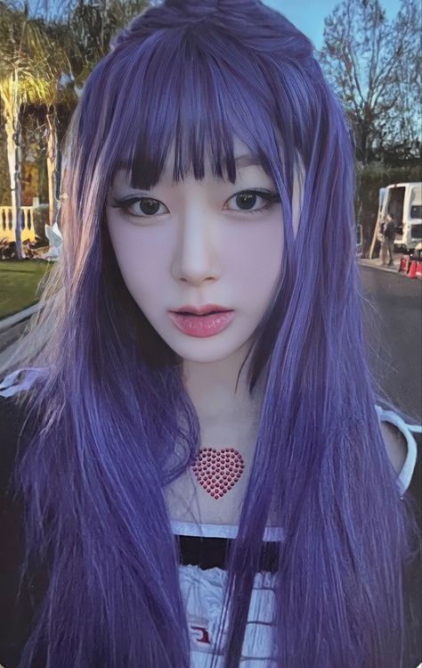 My World Spicy ver. ❤️‍🔥 Black Veil Brides Logo, Giselle Photocard, Girl With Purple Hair, Aespa Giselle, Hair Icon, Beauty Pop, Purple Girls, Veil Brides, Black Veil Brides