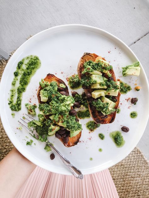 7 Ways to Use Chimichurri Sauce What To Put Chimichurri Sauce On, Chimichurri Sauce Uses, How To Use Chimichurri Sauce, Uses For Chimichurri Sauce, Recipes Using Chimichurri Sauce, Meals With Chimichurri Sauce, What To Eat With Chimichurri Sauce, Chimichurri Dishes, Recipes With Chimichurri Sauce