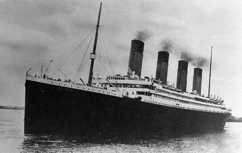 An Apparent Tour of the Titanic (1912) Titanic Real, Original Titanic, Titanic 2, Real Titanic, Titanic Wreck, Titanic Photos, Titanic Sinking, Titanic Facts, Titanic History