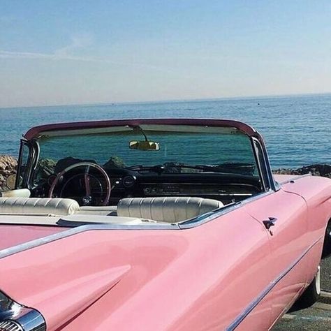 KK Bloom Boutique on Instagram: “Major vibes ✨🌸✨ #pink #cadallic #wanderlust #weekend #getaway” Pink Convertible, Car Aesthetic, Convertible, Pink