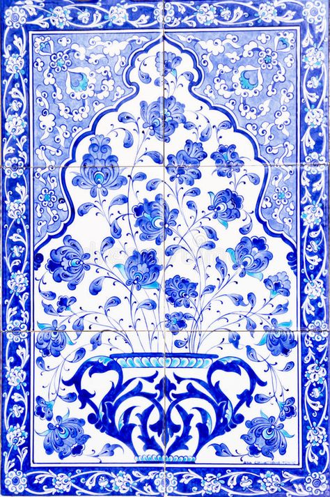 Turkish artistic wall tile royalty free stock photos Ceramic Tile Backsplash, Iznik Tile, Ceramic Framed, Turkish Tile, Turkish Tiles, Floral Ornament, Slab Pottery, Islamic Artwork, Traditional Ceramics