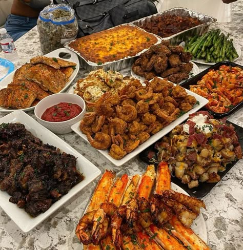 Catering Ideas Food, Soul Food Dinner, Think Food, Buffet Food, Food Goals, Food Obsession, Types Of Food, Pretty Food, Food Cravings