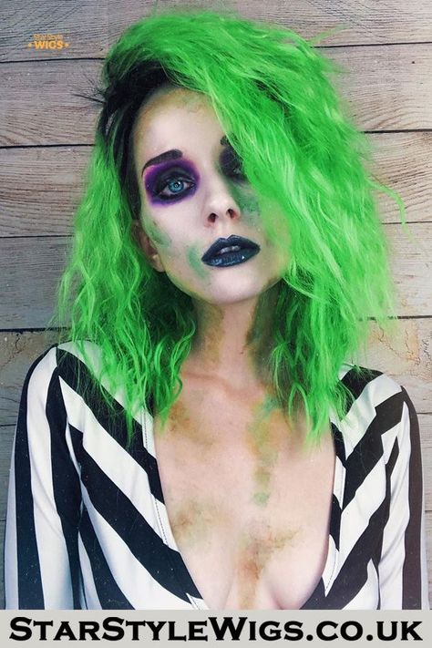 Green Wig Costume, Beetlejuice Wig, Beetlejuice Makeup, Beetlejuice Costume, Beetlejuice Halloween, Movie Makeup, Halloween Makeup Pretty, Green Wig, Horror Makeup