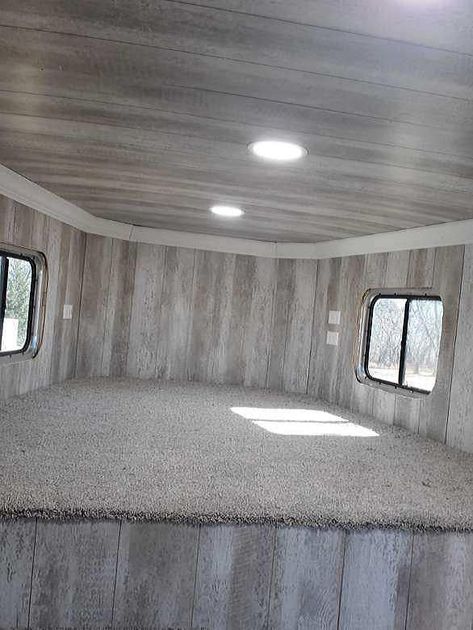 Gooseneck Trailer Interior, Gooseneck Horse Trailer Ideas, Weekender Horse Trailer Ideas Diy, Gooseneck Horse Trailer Tack Room Ideas, Weekender Horse Trailer Ideas, Horse Trailer Weekender Conversion, Horse Trailer Diy, Horse Trailer Weekender, Living Quarters Horse Trailer Ideas