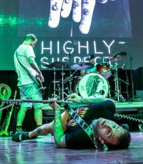 Highly Suspect #MCID Highly Suspect Band, Highly Suspect Johnny Stevens, Alternative Music, What I Need, Music Photography, Music Lyrics, Music Stuff, Rock N Roll, Rock Bands