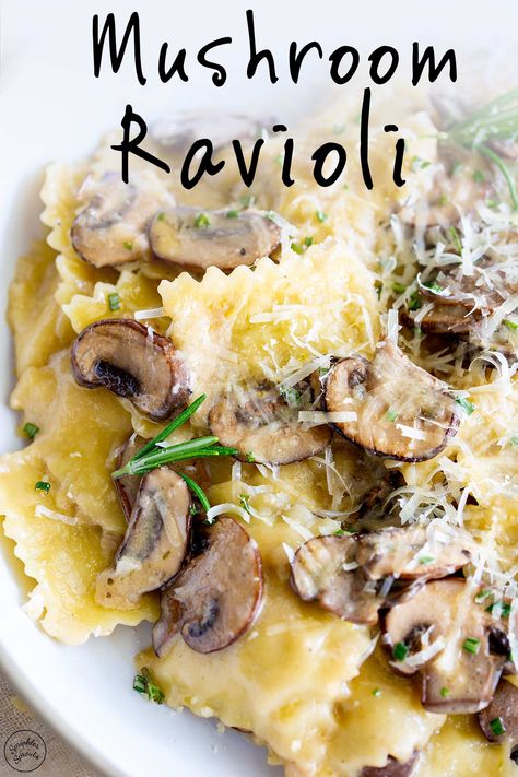 This easy Mushroom Ravioli Al Forno is a comforting and creamy meatless dinner that's incredibly easy to make. If you are looking for a sauce for mushroom ravioli, then this is it! Ravioli, garlic mushrooms, and a rich cream parmesan sauce - baked until bubbling! This recipe uses store-bought ravioli, making it easy on busy weeknights, but it's fancy enough for date night or entertaining. Add a side salad and crusty bread, and you have an elegant dinner ready in under 30 minutes. Mushroom Ravioli With Cream Sauce, Sauce For Mushroom Ravioli, Mushroom Ravioli Sauce, Ravioli With Mushrooms, Mushroom Ravioli Recipe, Ravioli Sauce Recipe, Ravioli Recipes, Chicken Ravioli, Ravioli Sauce