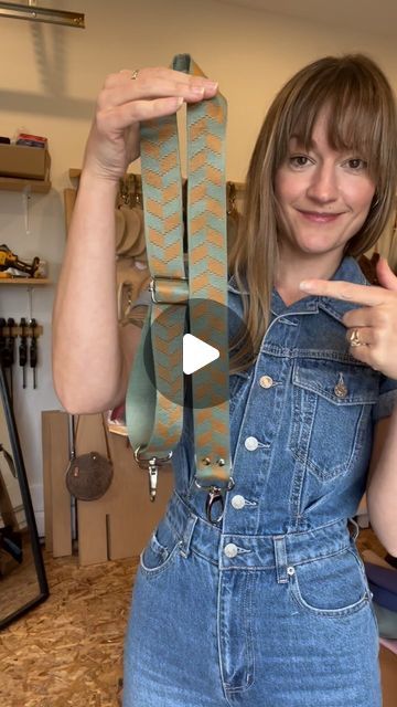 Amy Woulfe, designer/maker on Instagram: "How to make an adjustable cotton webbing strap. I usually make the strap length 44” which I find is a great length for most bodies. I finish my edge with leather and rivits but you could easily sew this part instead. Give it a try, it’s easy! 

#adjustablestrap #bagstrap #sewsewsew #sewingpattern #howtosew #sewingtricks #makeotyourself #howto #sewityourself #strap #webbing #makersmovement #leatherbag" Adjustable Straps Diy, Adjustable Bag Strap, Webbing Strap, Great Lengths, Sewing Techniques, Bag Straps, Try It, How To Make An, Leather Bag