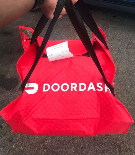 Doordash Aesthetic, Doordash Driver, Driver Film, Emergency Nurse, Emergency Nursing, Go Back In Time, Nurse Practitioner, Life Is Strange, Smoothie Recipes Healthy