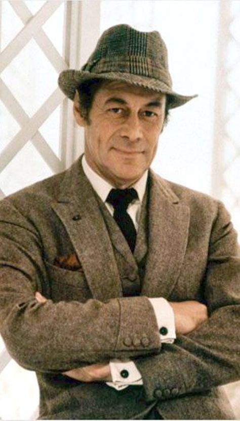 Rex Harrison as Professor Henry Higgins in 'My Fair Lady' (1964). Henry Higgins, Rex Harrison, Dr Dolittle, Turner Classic Movies, Cecil Beaton, Emma Thompson, My Fair Lady, Fair Lady, Robert Downey