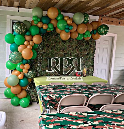 Themed Balloon Garland, Baloon Garland, Balloon Decor, Party Rentals, Balloon Garland, Call Of Duty, Balloon Decorations, Camouflage, Party Ideas